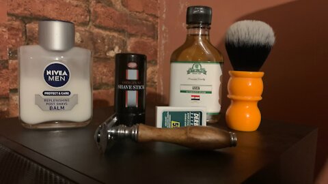 SOTD: Boots Shave Stick, BraveHeart Razor