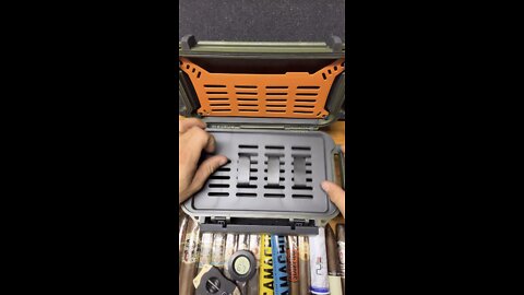 How to pack travel humidor