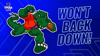 Florida Gator Fans Sing ‘I Won’t Back Down’ In A PACKED Stadium