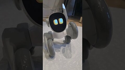 Loona Robot - Making A Phone Call 📞 #shorts #robot #chatgpt #AI #smarthomegadgets #Tech #robotics
