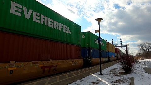 CN 2929 & CN 3873 Engines Intermodal Train Eastbound In Ontario