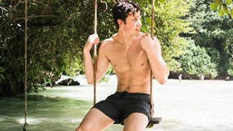 Shawn Mendes STRIPS DOWN While on Vacation to Promote His New Album