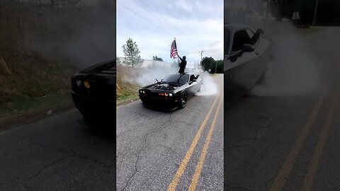 Insane Dodge Challenger SRT Burnout: Smoke and Thunder #srt #supra #bmw #shorts