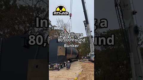 Installing a 80,000 Pound Bunker! 👌 #bombshelter #bunker #shelter #prepper #survival #doomsday