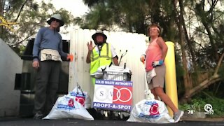 'Litter Hikers of America' help clean up Boynton Beach streets