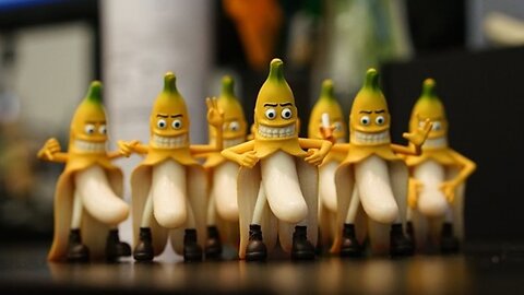 This Is Bananas! Pro-Hamas Protesters A-Peel To UCLA To Ban Assault Fruits And LOL