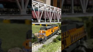 N Scale UP granite train local