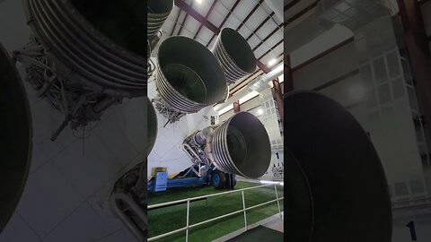 Saturn V - F-1 Rocket Engines!