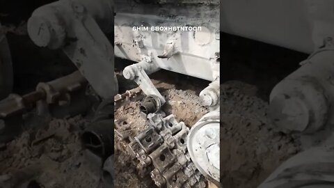 This is what happen when a Ukrainian tank hit Russian mine