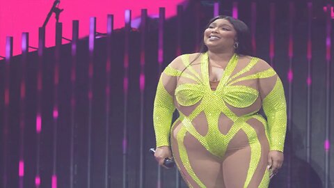 Lizzo Promotes Obesity Then Goes on Tirade When Criticized About Weight