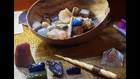 Aquarius Gemstone Intuitive Reading July23-30 TIME to choose which path you take!Blessings abound!!