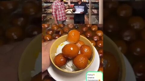 Any Fans for Icecream with Gulab Jamun😍⁉️#icecream #gulabjamun #tastycake #instafood #like#trending