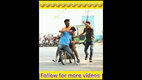 Learning the bike driving prank in public 🤣🤣 #funnyvideos #prank #funnyprank #comedy