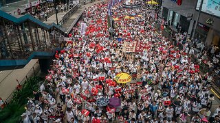 Facebook, Twitter Remove 'Deceptive' Accounts Attacking HK Protests