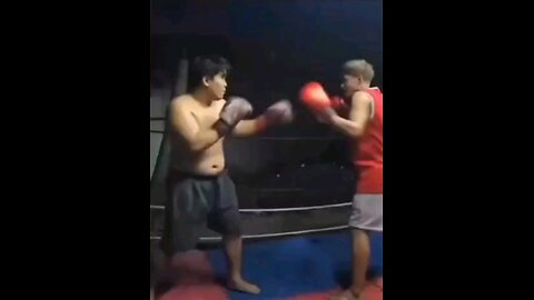 Craziest boxing dodge ever