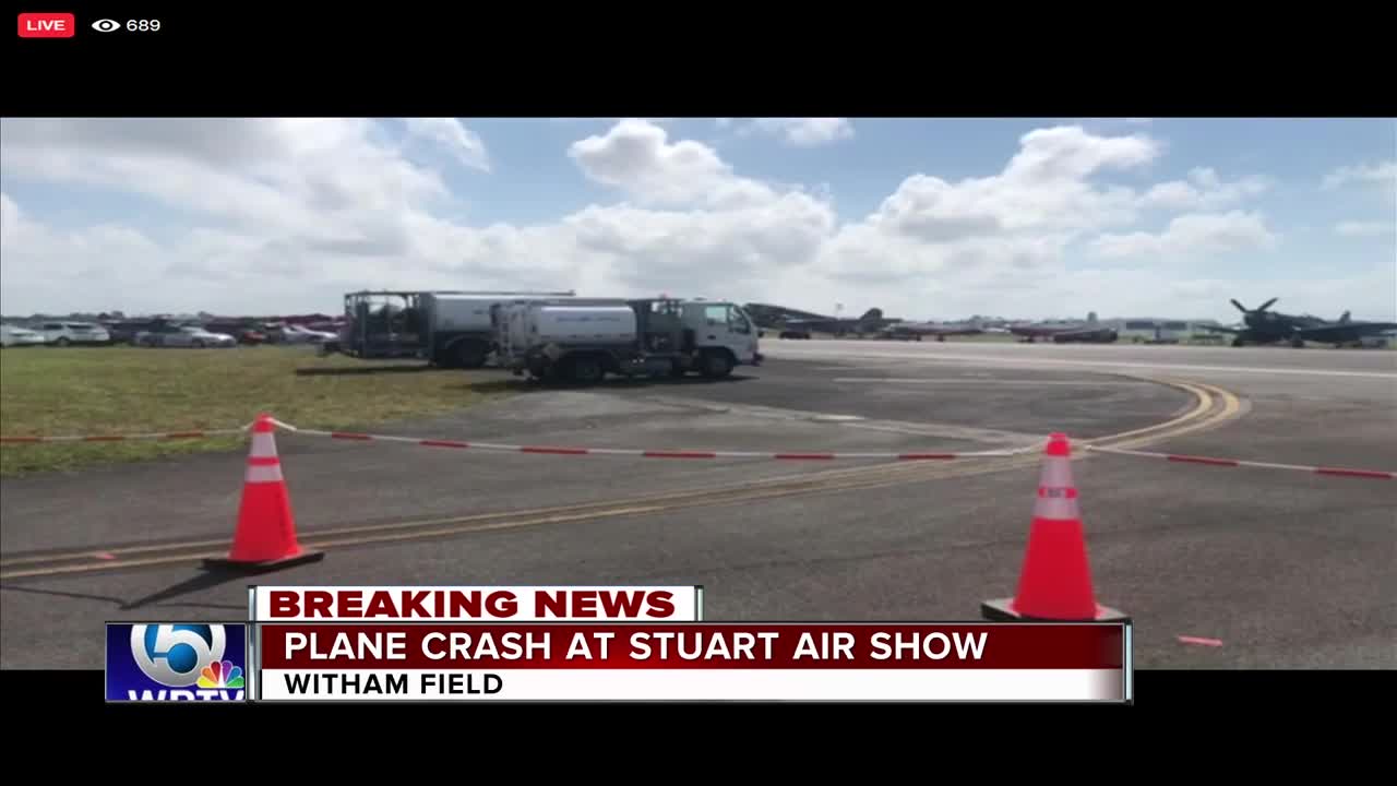 Plane crash at Stuart Air Show, sheriff's office says