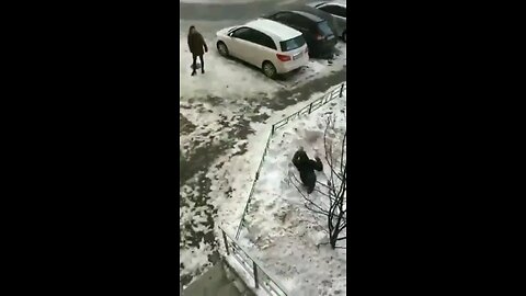 Parkour runner falls into a manhole