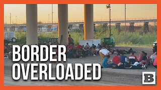 EXCLUSIVE: 1,500 Migrants Cross Border into Texas in Six Hours