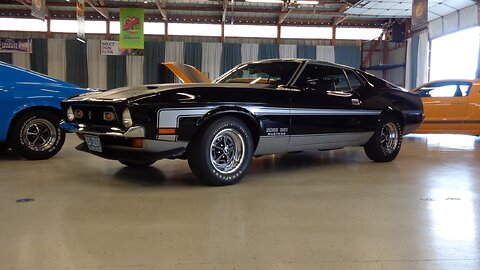 1971 Ford Boss 351 Mustang in Black & Argent & Engine Sound on My Car Story with Lou Costabile