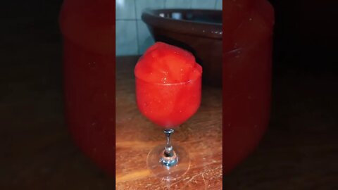 BEBIDA DE MORANGO REFRESCANTE SUPER FÁCIL DE FAZER 🍹🍓😋 | Receitas #Shorts