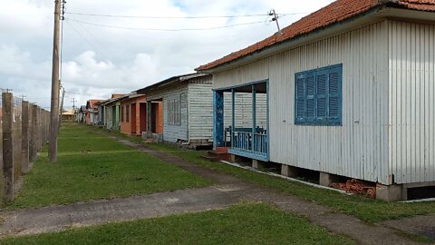 35 casas abandonadas abandonadas na Colônia de férias do DAER