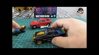 Transformers Shattered Glass Deluxe Class Goldbug Review