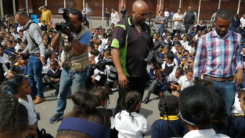 SOUTH AFRICA - Cape Town - Nerina Primary Uniform Handover (Video) (J4Q)