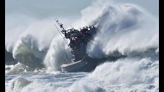 Sailors escape a Capsizing Cargo Ship - World's Most Dangerous Rescues