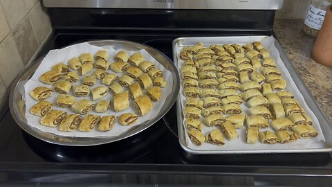 Middle eastern cookies. Helped my mom make them 😊