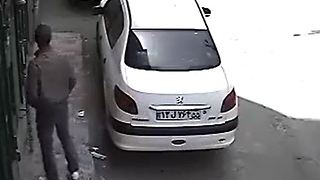 Gone in 35 Seconds - Car Theft