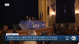 Town hall meeting on power outages