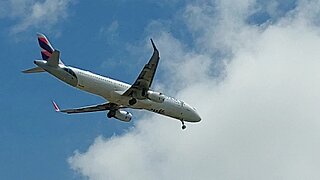 Airbus A321 PT-MXM vindo de Guarulhos para Fortaleza