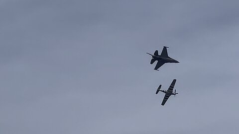 CNE Toronto Air Show 26. Old & New