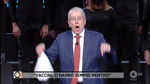 Mario Giordano è una furia: "Non protegge dal contagio!". La verità urlata in diretta!