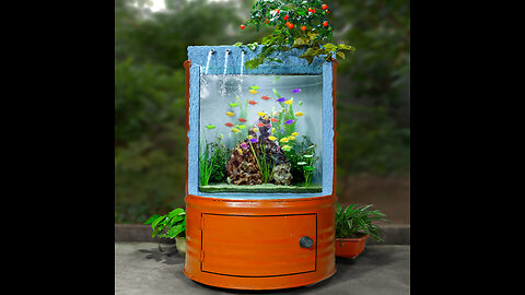 How farmer recycles old iron barrel into awesome waterfall aquarium