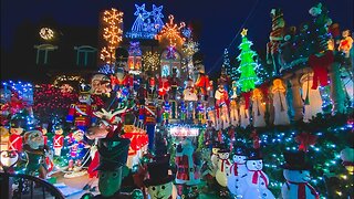 New York City Live: Christmas Spectacular in Dyker Heights Brooklyn 🎄🎅🏻