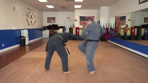 An example of the American Kenpo technique Capturing the Rod