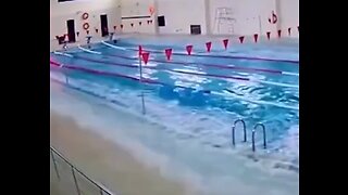 2023: Swimming pool during earthquake in Turkey