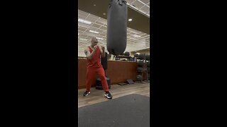 Working the bag with a high guard