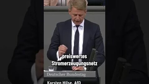 Und dazu noch Mal ein böser Rechtsextremer im BT Böse ,Böse, Böse 🙊🙉🙈