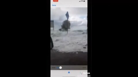 American Samoa large waves crash onto roads 7/15/22