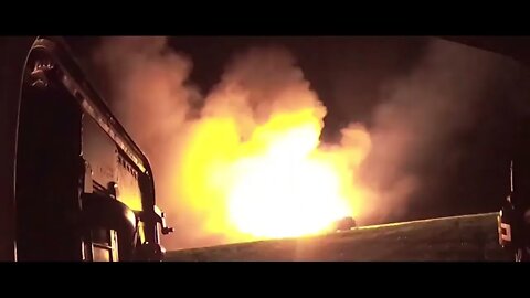 Russian Forces "Uragan" MLRS Night-Time Operations Hammering Ukrainian Positions