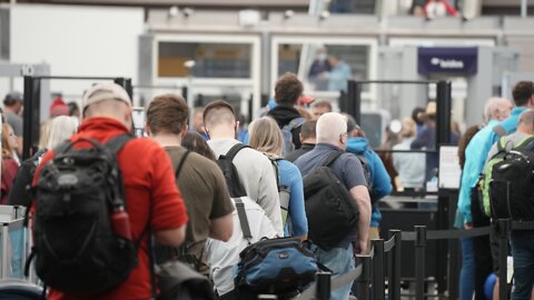 Canceled Flights Rise Across U.S. As Summer Travel Heats Up