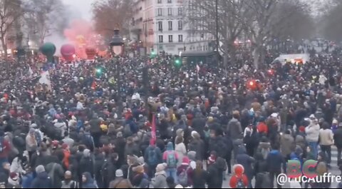 France strikes: One million protest against Macron's rise in retirement age