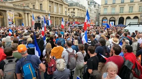 La manifestation qui n’a pas eu lieu selon la chaine LCI - Le 03 Septembre 2022 à Paris - Vidéo 14