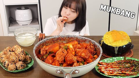 Mukbang:) Spicy Braised Chicken, Kimchi Tuna Rice Balls, Cheese steamed eggs.