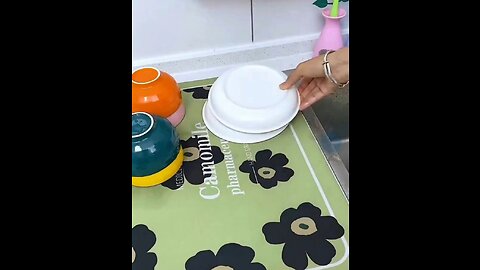 Dish drying mat for kitchen