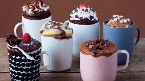 Mug cakes (5 flavors): 2 minute microwave mug cakes