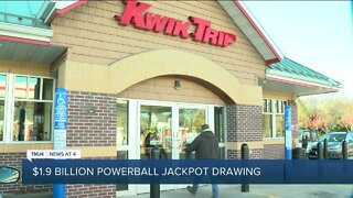 Powerball jackpot reaches all-time record of $1.9 billion