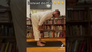 Avoid This Yoga Mistake🚨